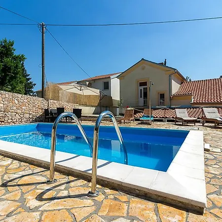 Vikendica Holiday Home Villa Mare *