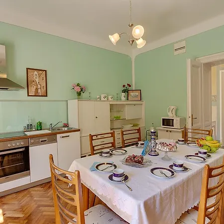 Holiday home Holiday Home Villa Mare